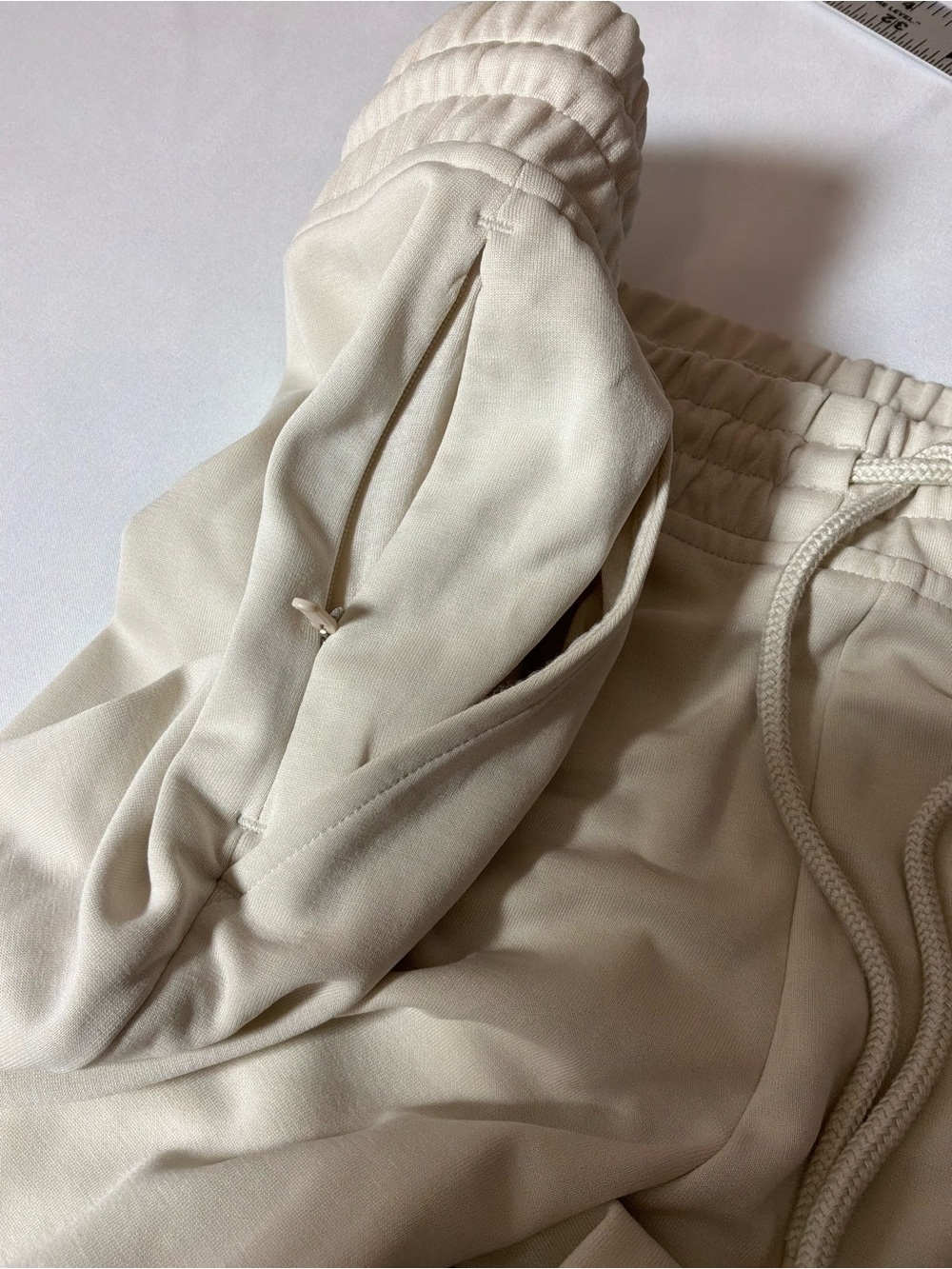 Athleta Wide-Leg Drawstring Pants in Cream - Picture 6 of 10